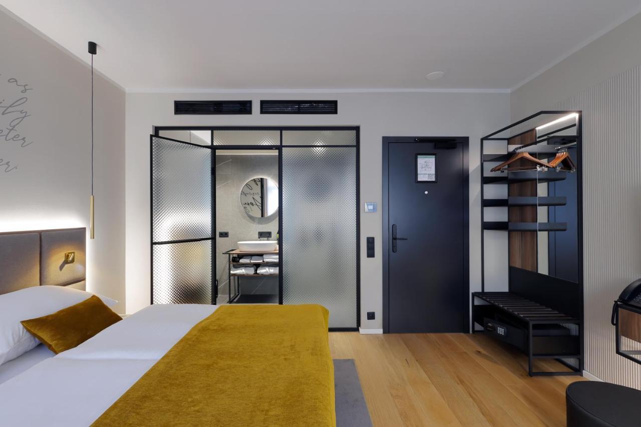Hotel Prokop Square Prague Exterior photo