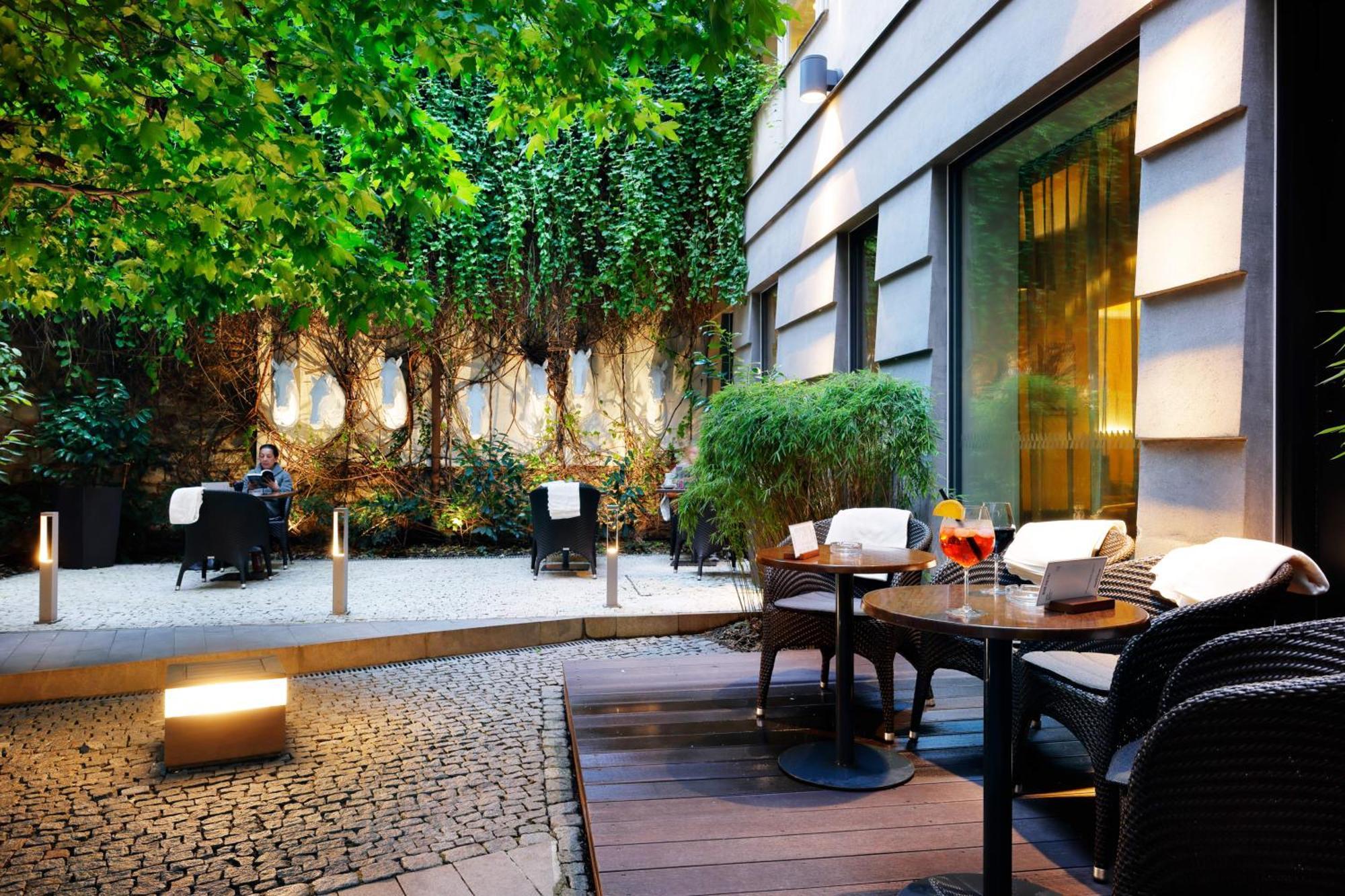 Hotel Prokop Square Prague Exterior photo