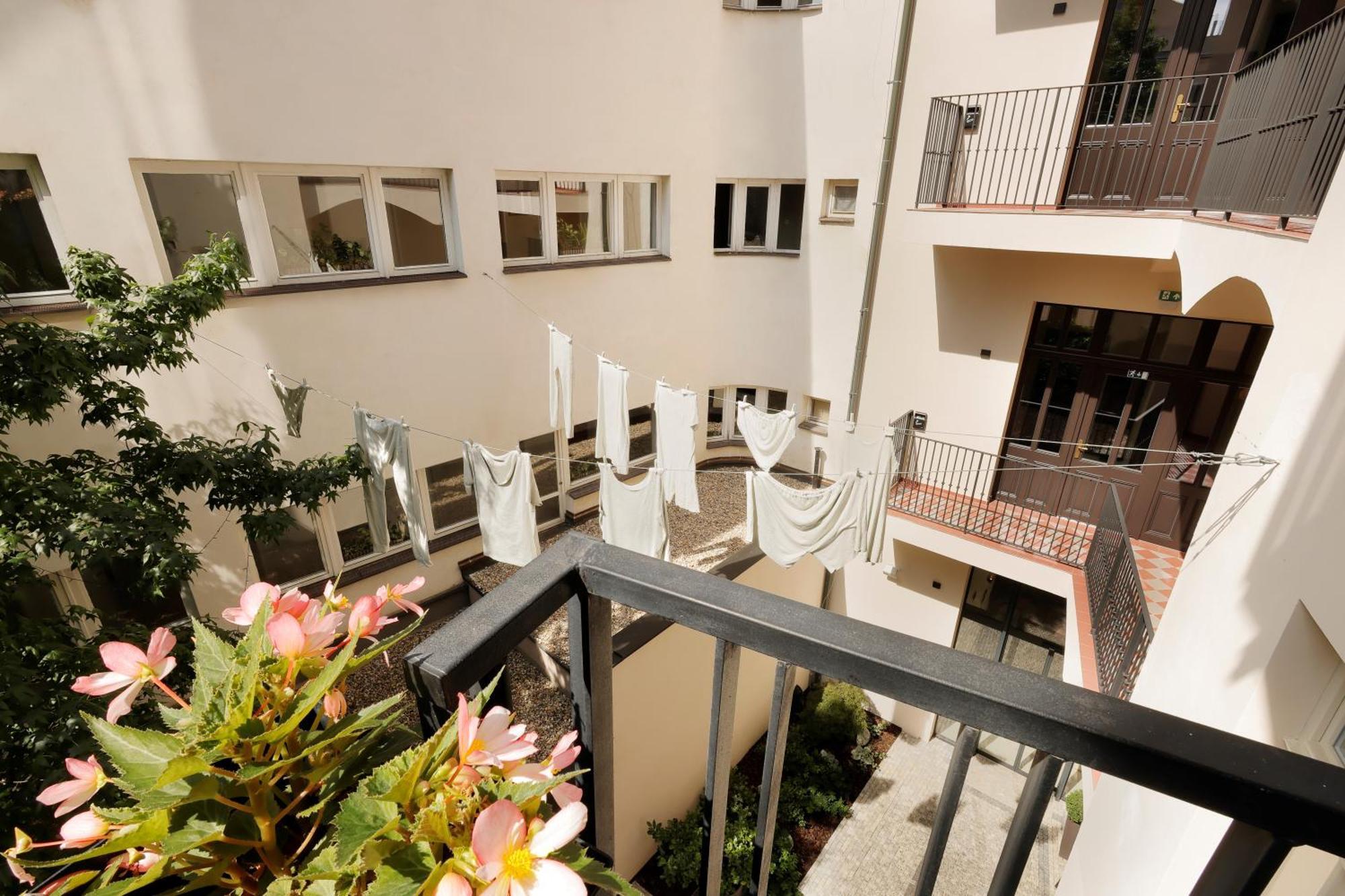 Hotel Prokop Square Prague Exterior photo