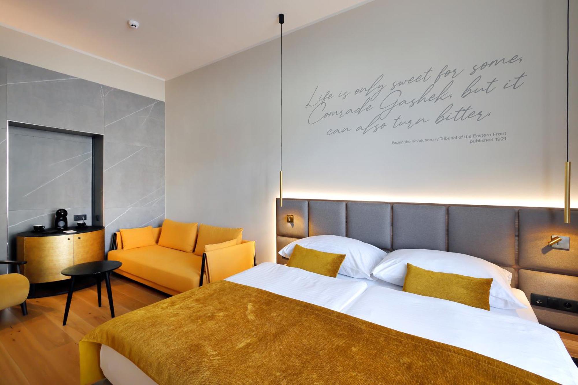 Hotel Prokop Square Prague Exterior photo