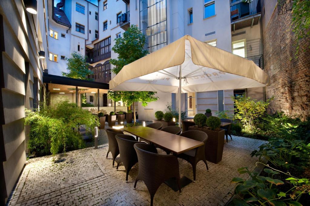 Hotel Prokop Square Prague Exterior photo